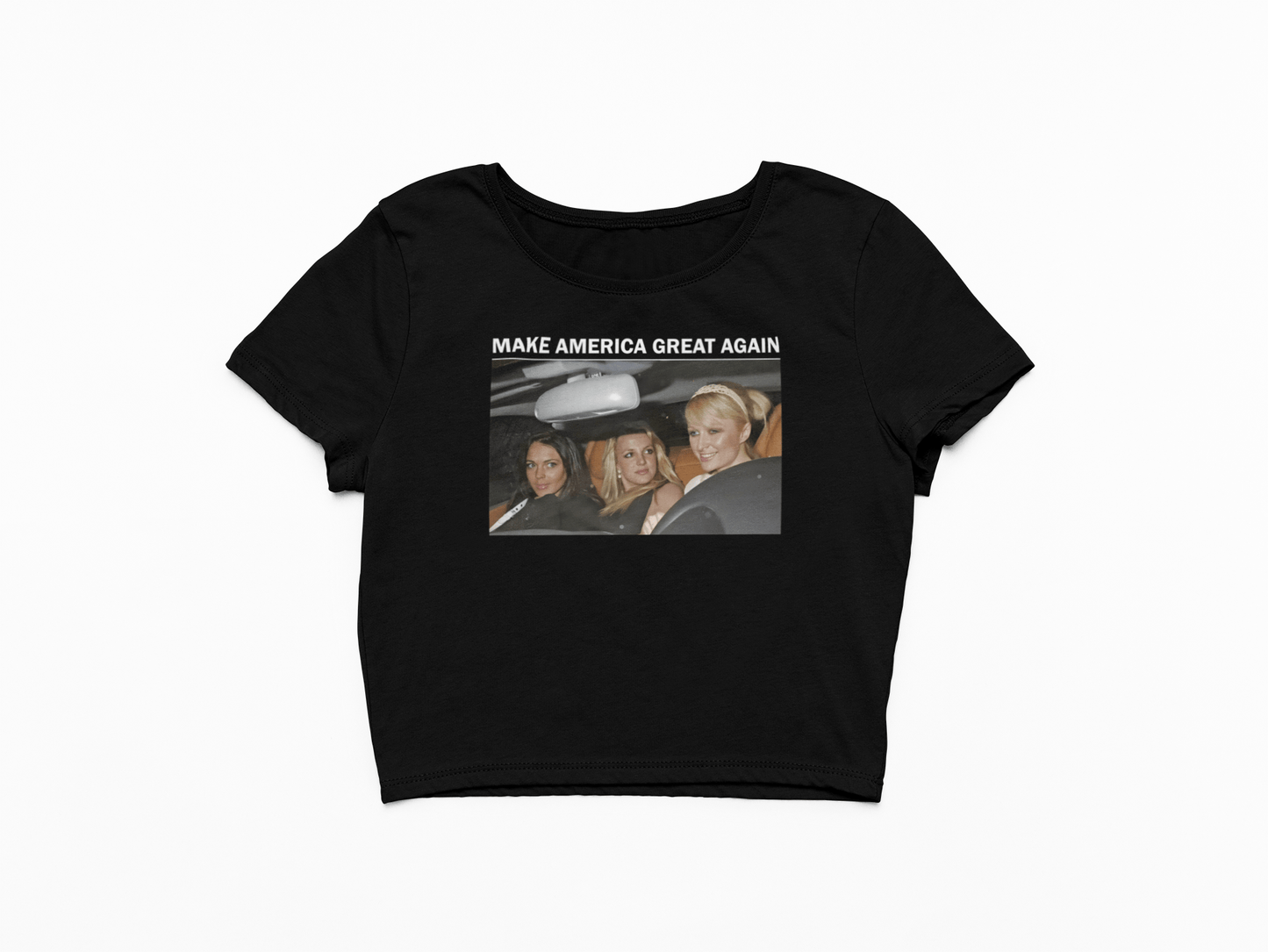 Crop Top s fotkou a nápisem Make America Great Again Crop