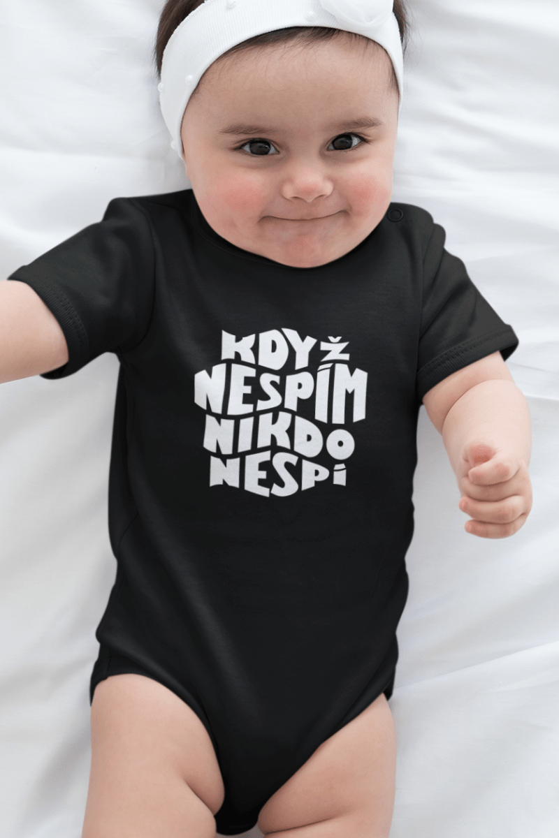 Dětské body s potiskem „Když nespím, nikdo nespí“ – dárek pro tetu, ségru i kámošku