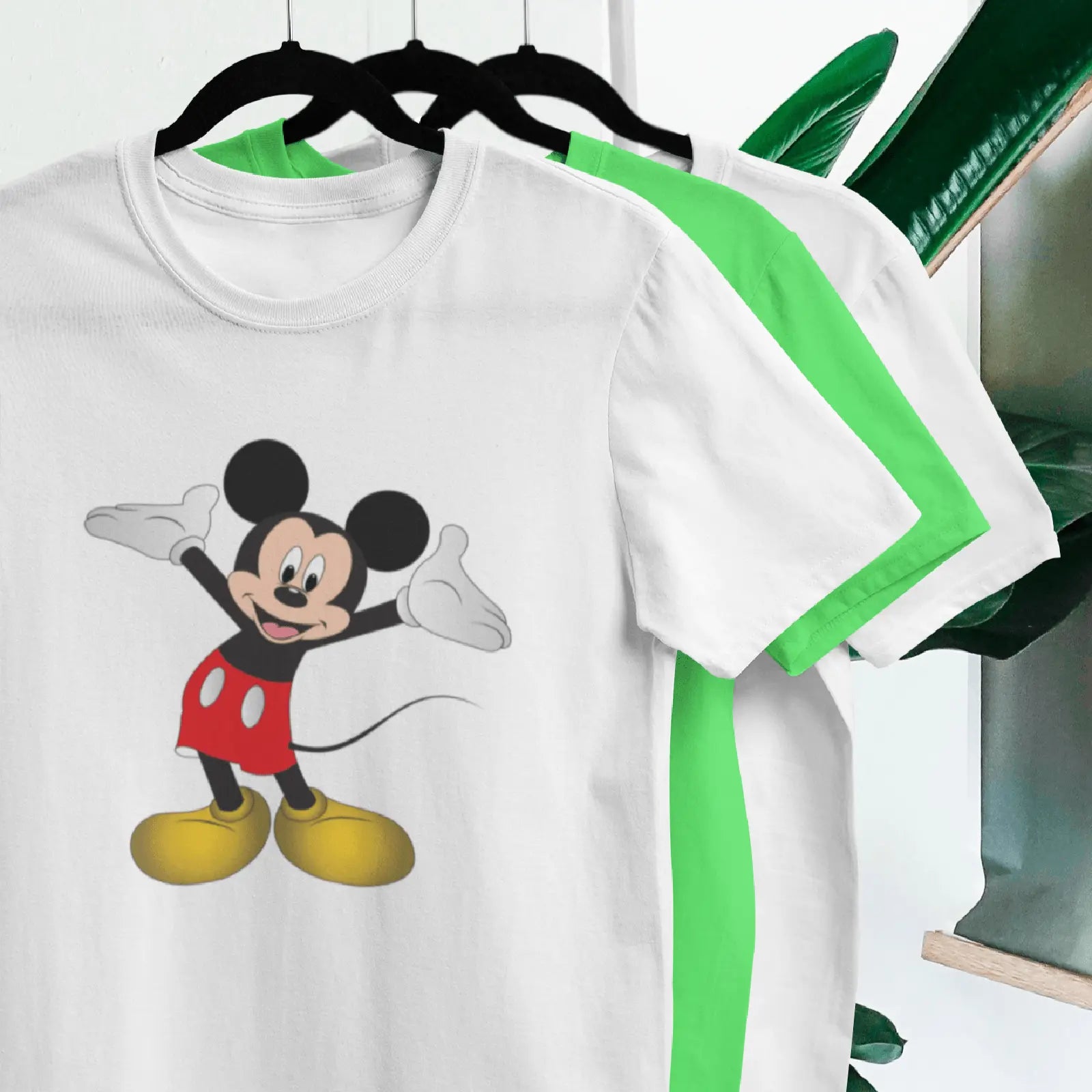 Unisex Barevná Trička Mickey Mouse na ramínku