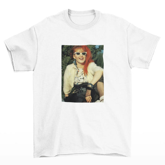 Bílé tričko s retro fotkou Cyndi Lauper