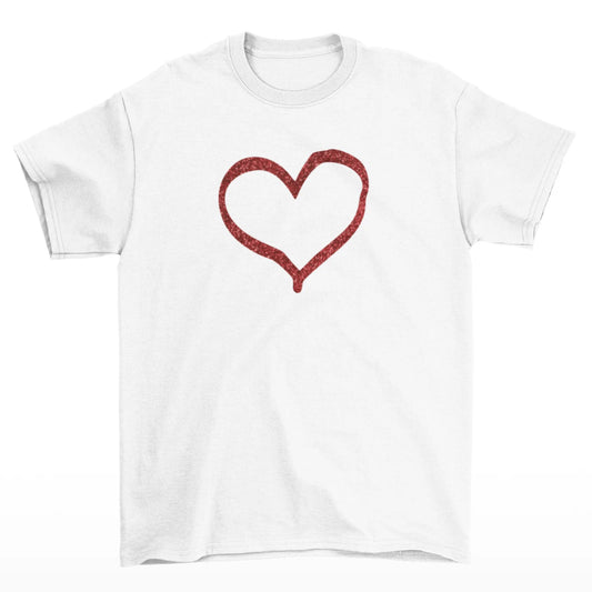 Bílé tričko s velkým červeným srdcem