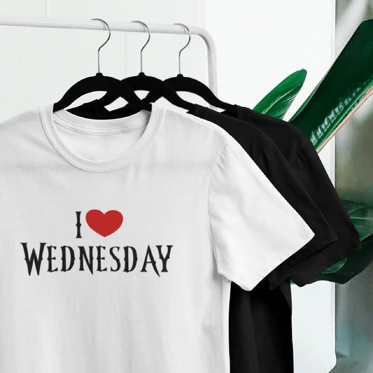 Bílé tričko pro fanoušky Wednesday Addams s nápisem I love Wednesday