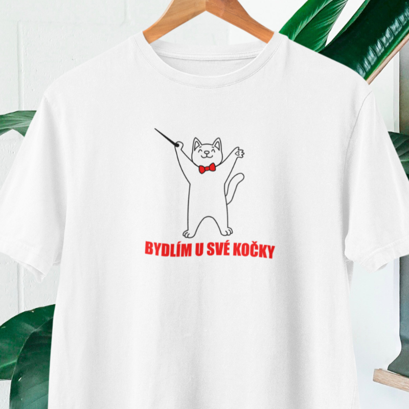 Tričko s nápisem Bydlím u své kočky