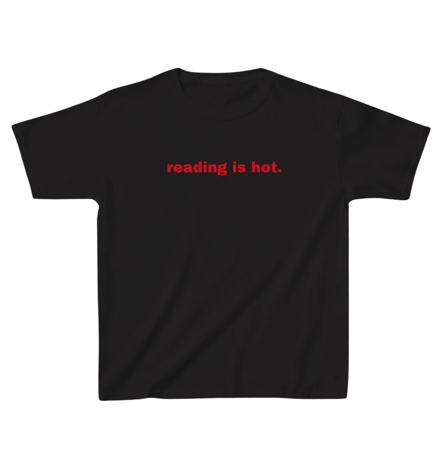 Černé baby tee s červeným nápisem reading is hot
